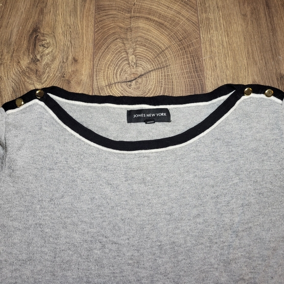 Jones New York Grey & Black Wool Blend Sweater Size XL - Picture 2 of 9